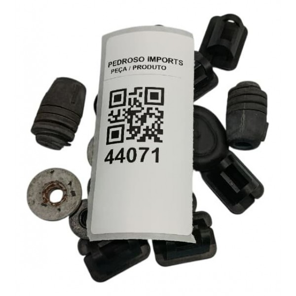 Kit Presilhas Batentes Capô Land Rover Defender 2020