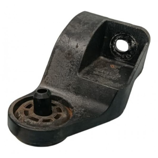 Suporte Direito Radiador Chevrolet Equinox 2018 Preto