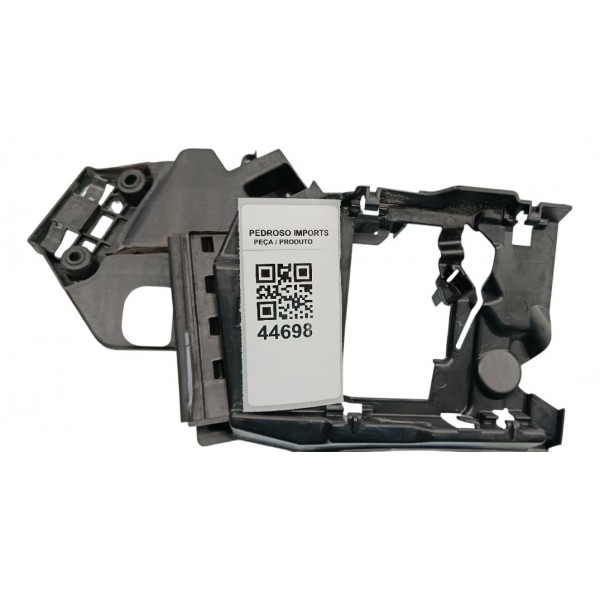 Moldura Interna Fechadura Porta Traseira Dir Volvo S60 2019
