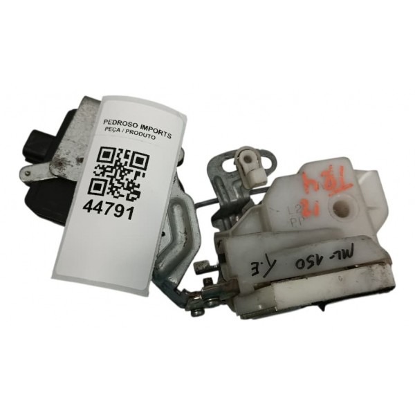 Fechadura Porta Traseira Esquerda Mitsubishi Tr4 2010