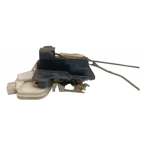 Fechadura Porta Dianteira Direita Mitsubishi Tr4 2010
