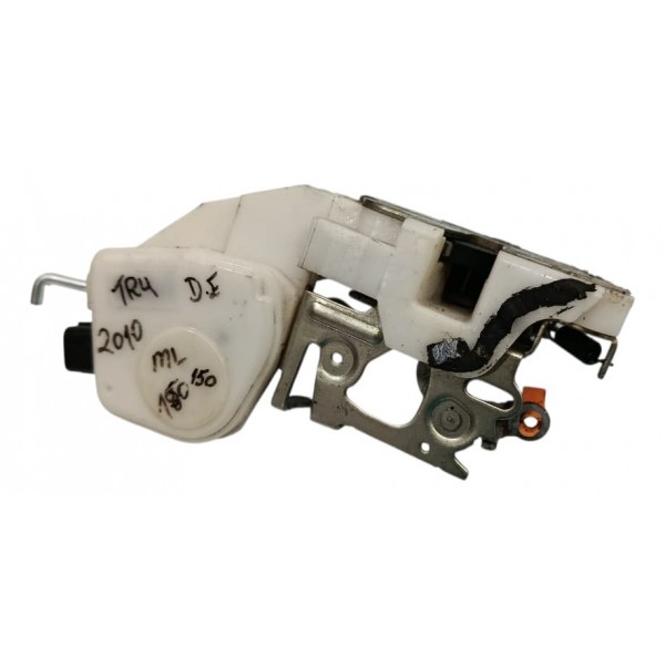 Fechadura Porta Dianteira Esquerda Mitsubishi Tr4 2010