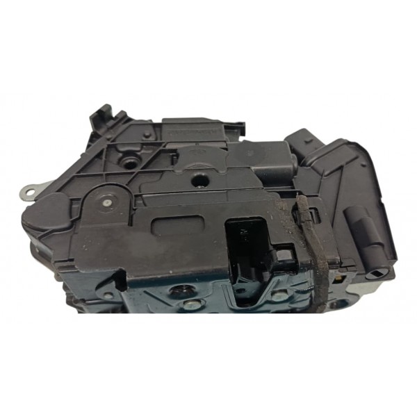 Fechadura Porta Dianteira Direita Volkswagen Tiguan 2010