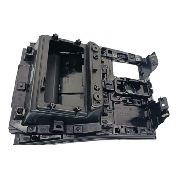 Moldura Console Central Range Rover Sport 3.0 D350 2024 Preto