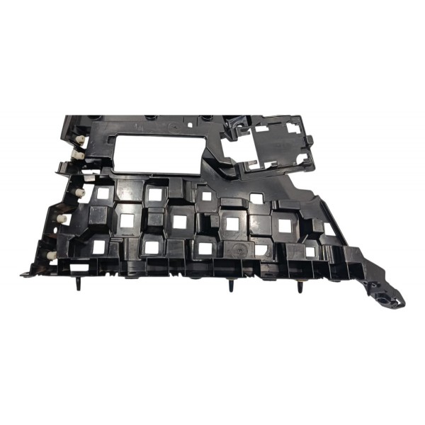 Guia Parachoque Traseiro Dir Range Rover Sport 3.0 D350 2024