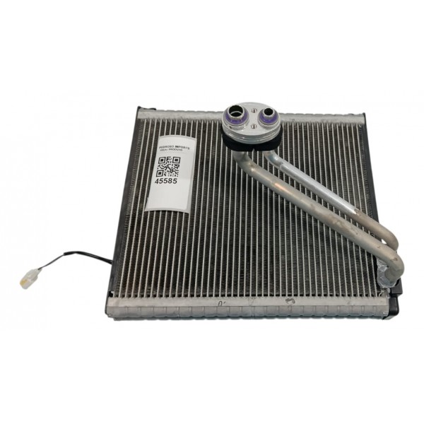 Radiador Ar Condicionado Range Rover Sport 3.0 D350 2024