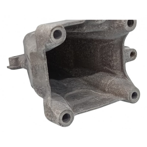 Suporte Coxim Motor Lado Esquerdo Mercedes C180 2017