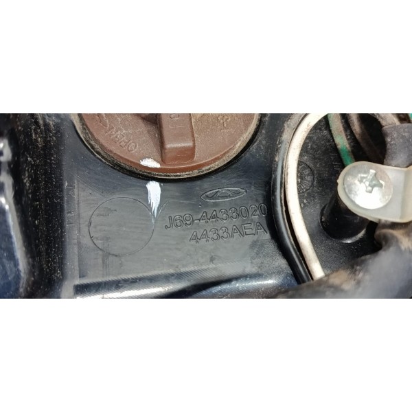 Lanterna Traseira Lado Direito Chery Tiggo 2 2019 Direito/passageiro Vermelho