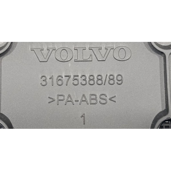 Acabamento Tampa Do Porta-malas Volvo S60 2.0 Híbrido 2020 Preto