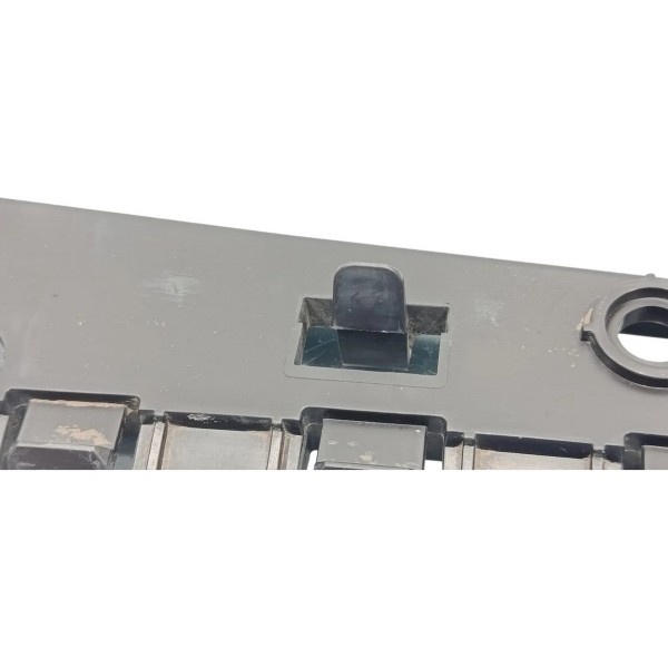 Suporte Spoiler Dianteiro Direito Volvo S60 Híbrido 2020 Preto