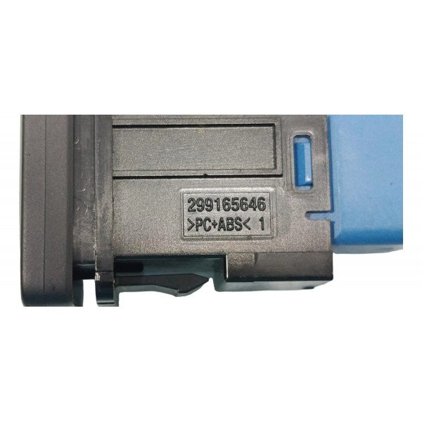 Botão Tampa Traseira Porta-malas Mitsubishi Outlander 2016