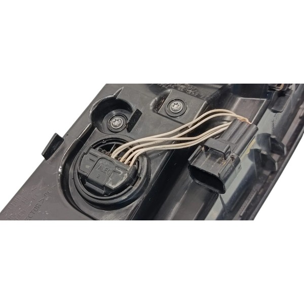 Lanterna Traseira Lado Direito Range Rover Velar 2020 Direito/passageiro Branco