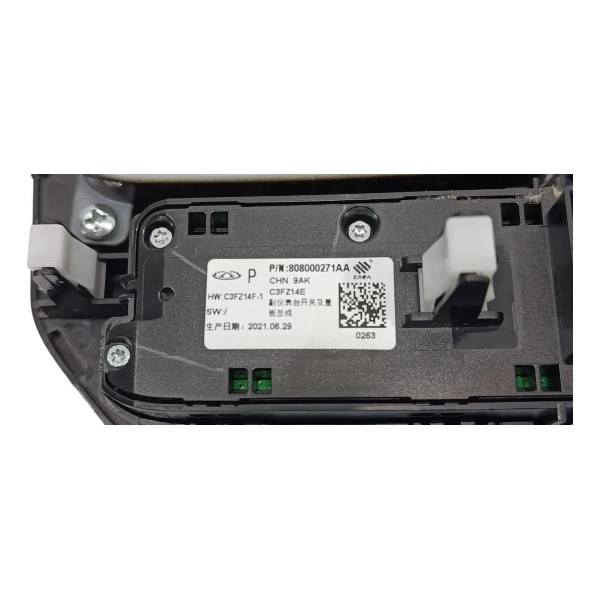 Moldura Console Com Carregador De Indução Chery Tiggo 8 2021