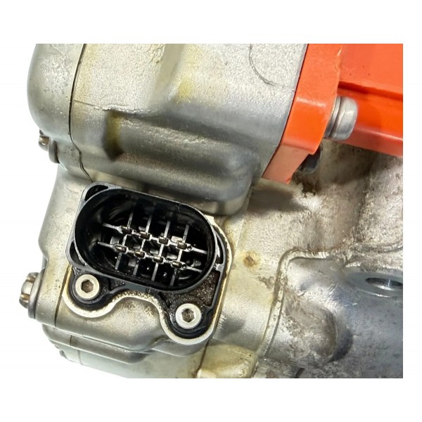 Compressor Ar Condicionado Elétrico  Audi Q5 Híbrido 2023