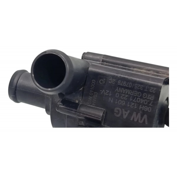 Bomba De Água Auxiliar Audi Q5 2.0 Híbrido 2023 06h121601