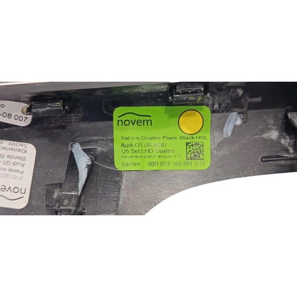 Friso Acabamento Direito Do Painel Audi Q5 2.0 Híbrido 2023 Preto