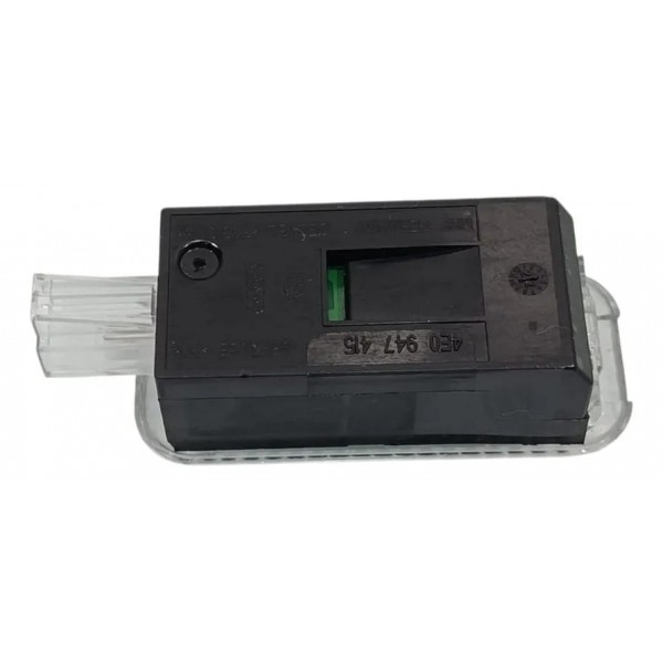 Luz De Cortesia Audi Q5 2.0 Híbrido 2023 4e0947415