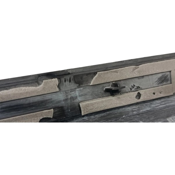 Soleira Dianteira Direita Audi Q5 2.0 Híbrido 2023 80a947418 Preto