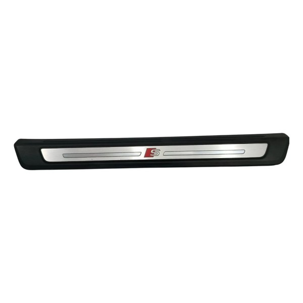 Soleira Dianteira Direita Audi Q5 2.0 Híbrido 2023 80a947418 Preto