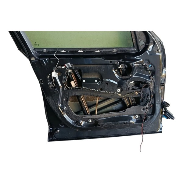 Porta Dianteira Esquerda Bmw 320i 2015 (avaria) Dianteira Esquerda Preto