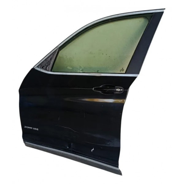 Porta Dianteira Esquerda Bmw 320i 2015 (avaria) Dianteira Esquerda Preto