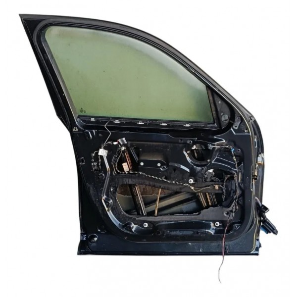 Porta Dianteira Esquerda Bmw 320i 2015 (avaria) Dianteira Esquerda Preto
