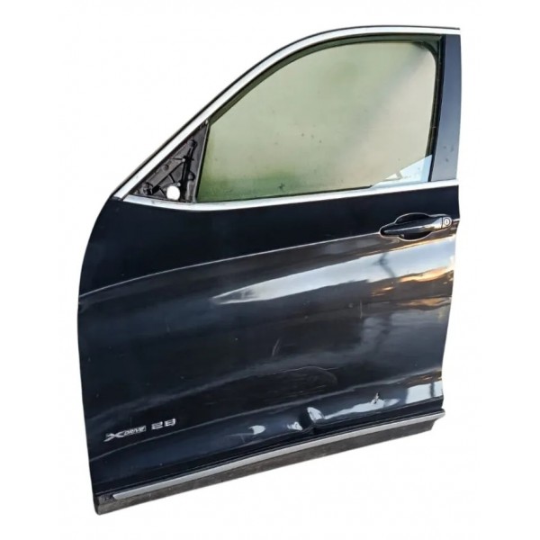 Porta Dianteira Esquerda Bmw 320i 2015 (avaria) Dianteira Esquerda Preto