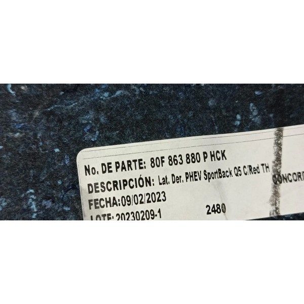 Moldura Revestimento Direito Porta Malas Audi Q5 2.0 2023
