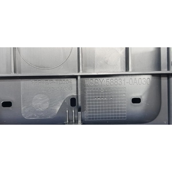 Acabamento Inferior Painel Toyota Corolla Cross Hybrid 2024 Preto