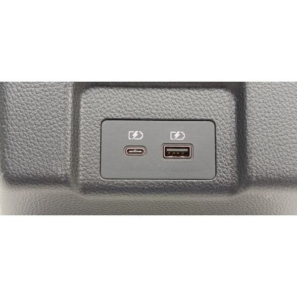 Apoio De Braço Console Central Eclipse Cross 1.5 4x2 2025 Preto
