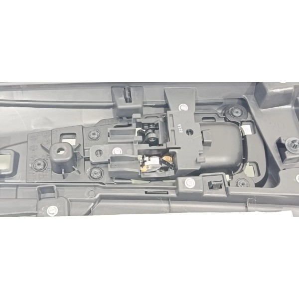Forro De Porta Traseiro Direito Eclipse Cross 1.5 4x2 2025