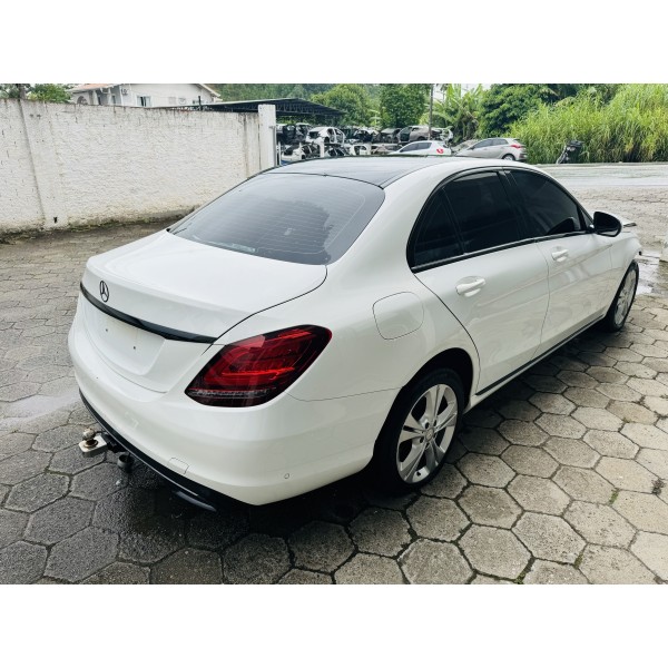 SUCATA M. BENZ C180