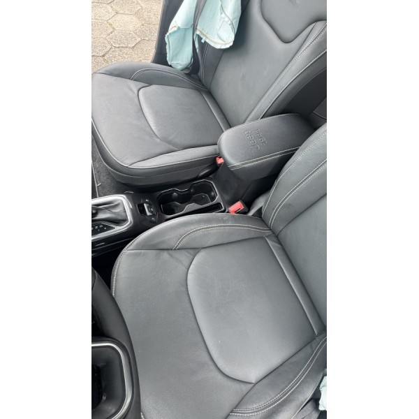SUCATA JEEP RENEGADE LGTD T270