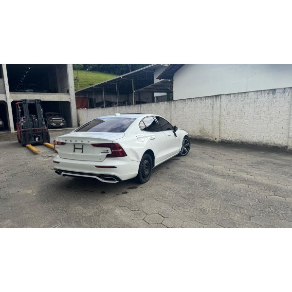 SUCATA VOLVO S60 T8 R-DESIGN