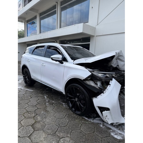SUCATA BYD TAN AWD GS