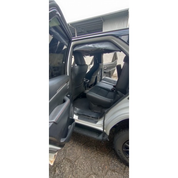 SUCATA TOYOTA HILUX SW4 GRS A4MD