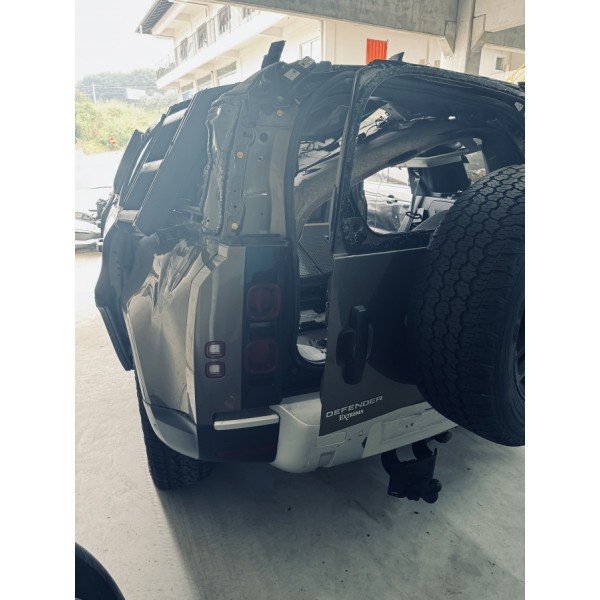 SUCATA Land Rover Defender 2.0 P300 S 110 4WD 2020