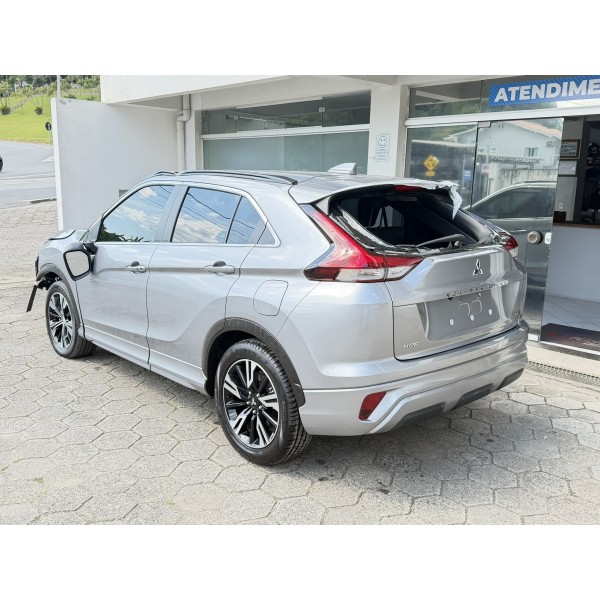 SUCATA Mitsubishi Eclipse Cross HPE