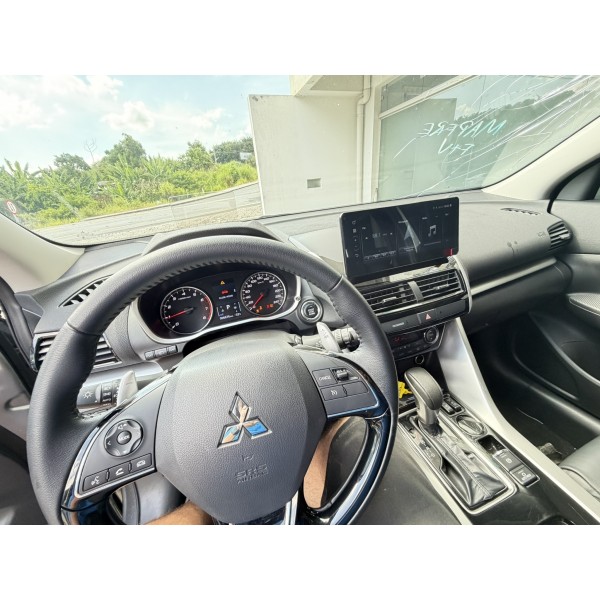 SUCATA Mitsubishi Eclipse Cross HPE