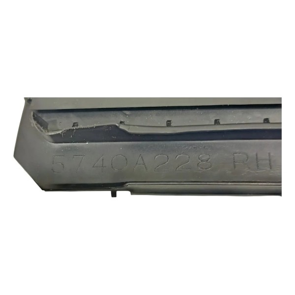 Vidro Fixo Traseiro Dir. Mitsubishi Eclipse Cross 1.5 2025