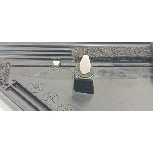 Acabamento Aplique Porta Diant Esq Eclipse Cross 1.5 2025 Preto