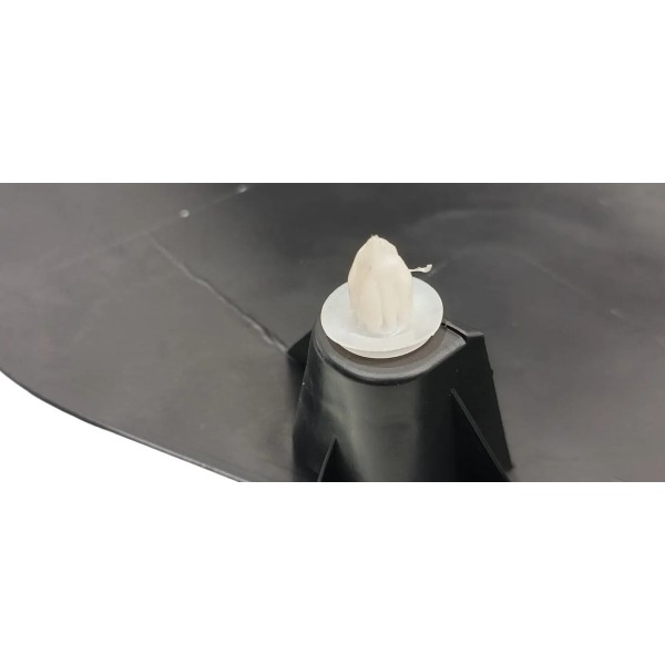 Soleira Dianteira Direita Eclipse Cross 1.5 4x2 2025 Preto