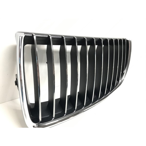 Grade Dianteira Esquerda Bmw 330 E90 2007 7120009