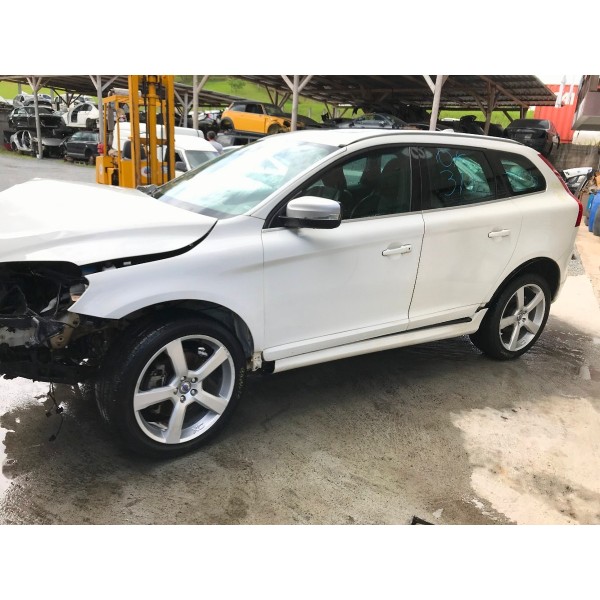 Sucata Volvo Xc-60 T5 R Designe 2.0 2014 Somente Peças