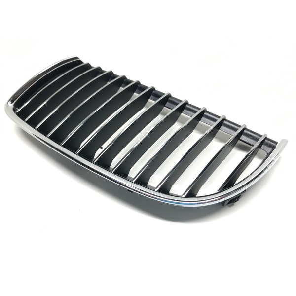Grade Dianteira Esquerda Bmw 330 E90 2007 7120009