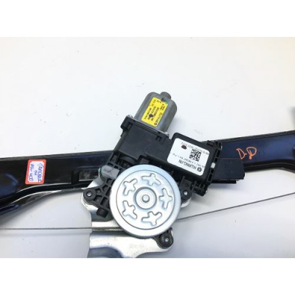 Maquina De Vidro Dianteiro Direito Gm Tracker Ltz 1.8 2015