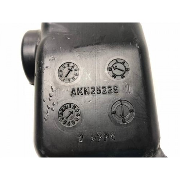 Tomada De Ar Motor Chevrolet Captiva 2.4 2012 Akn25229