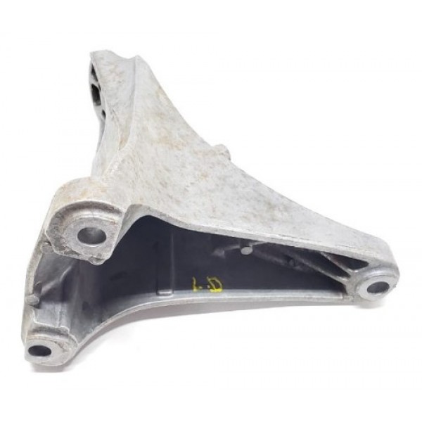 Suporte Direito Coxim Motor Vw Touareg 4.2 V8 2014 7l8199308