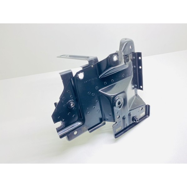 Suporte Bateria Gm Equinox Premier 2019 Cod. 843302030