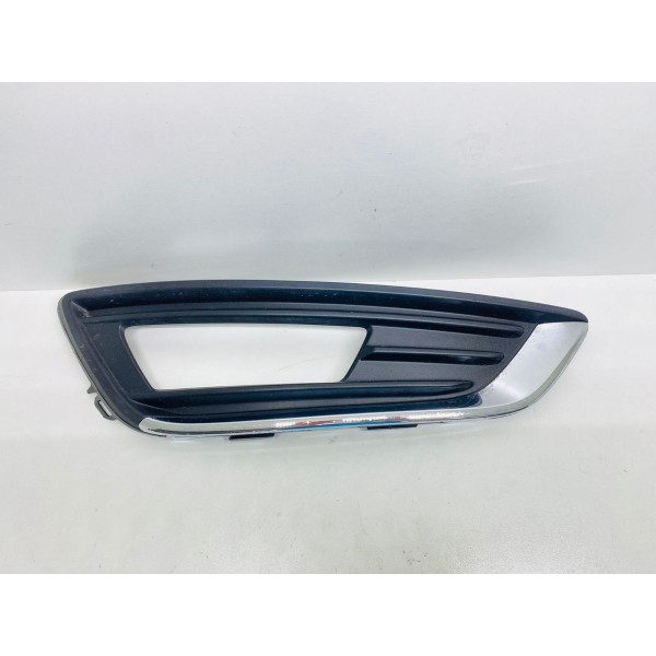 Moldura Farol De Milha Esquerdo Ford Focus 2018  F1eb15a298b